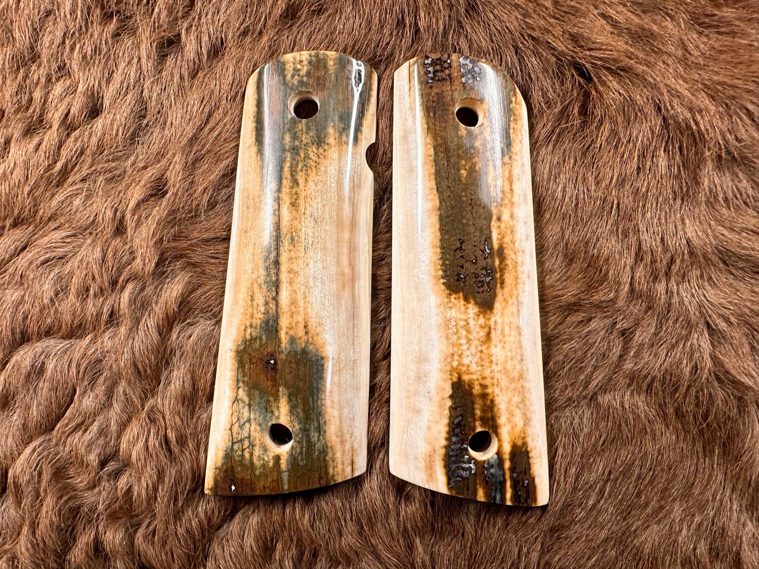 Magwell Mammoth Ivory Grips for 1911