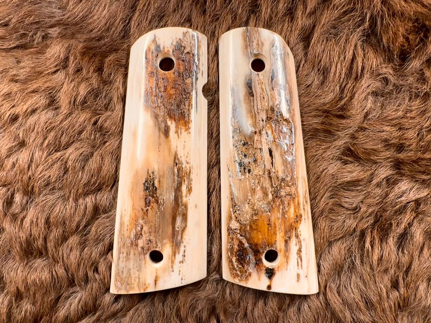Magwell Mammoth Ivory Grips for 1911