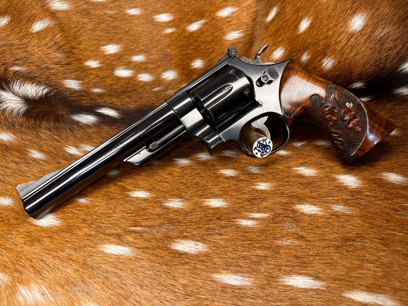 Pre-Lock Smith & Wesson Model 29-2 .44 Magnum