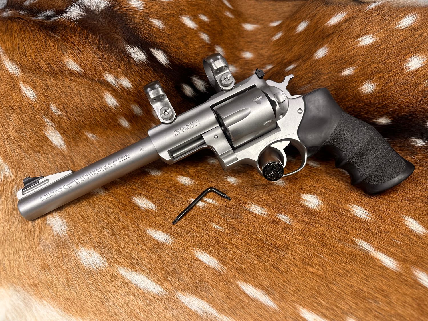 Ruger Super Redhawk .44 Magnum with Scope Rings
