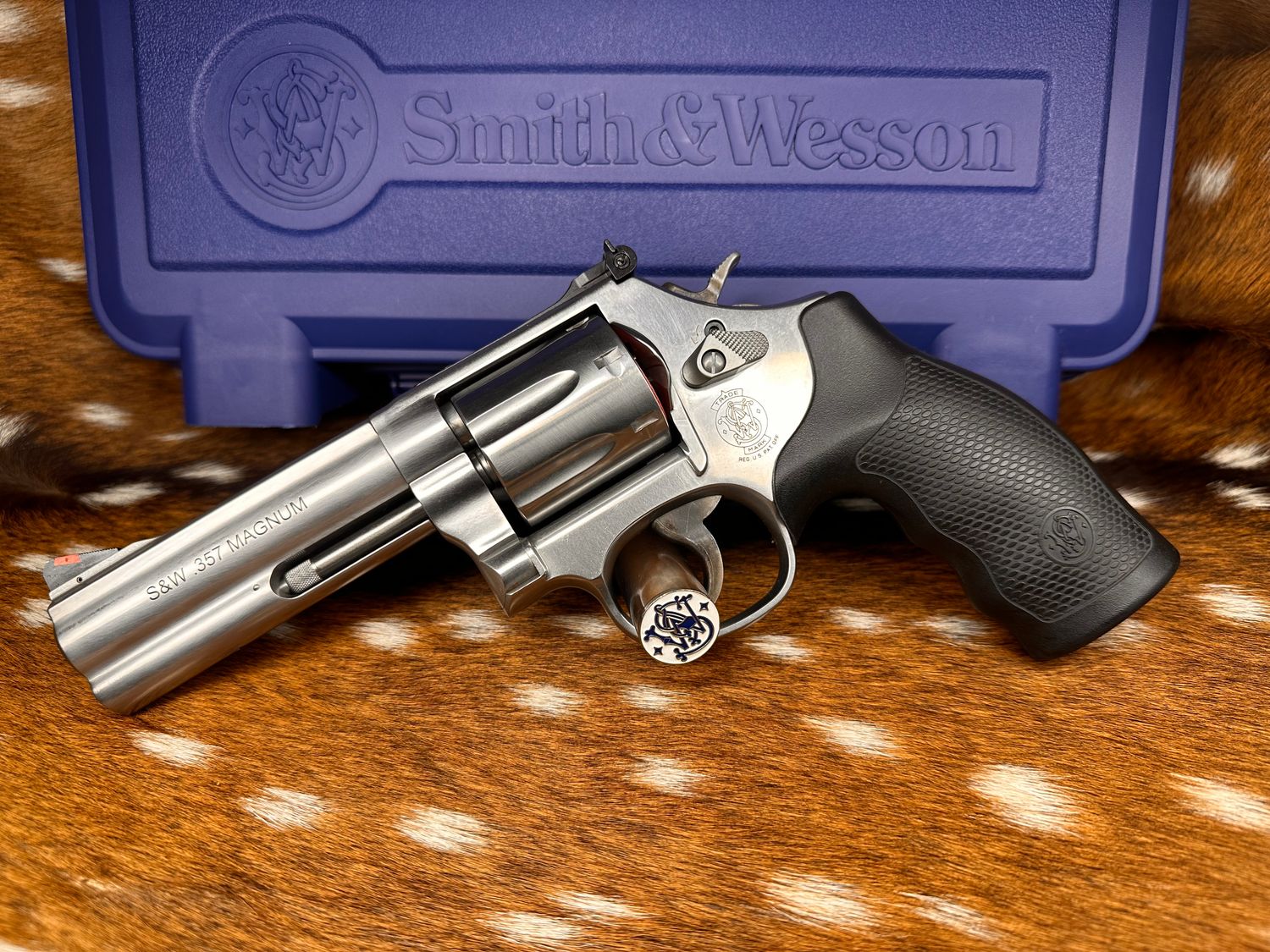 Smith & Wesson Model 686-6 4" .357 Magnum 7 Shot Revolver