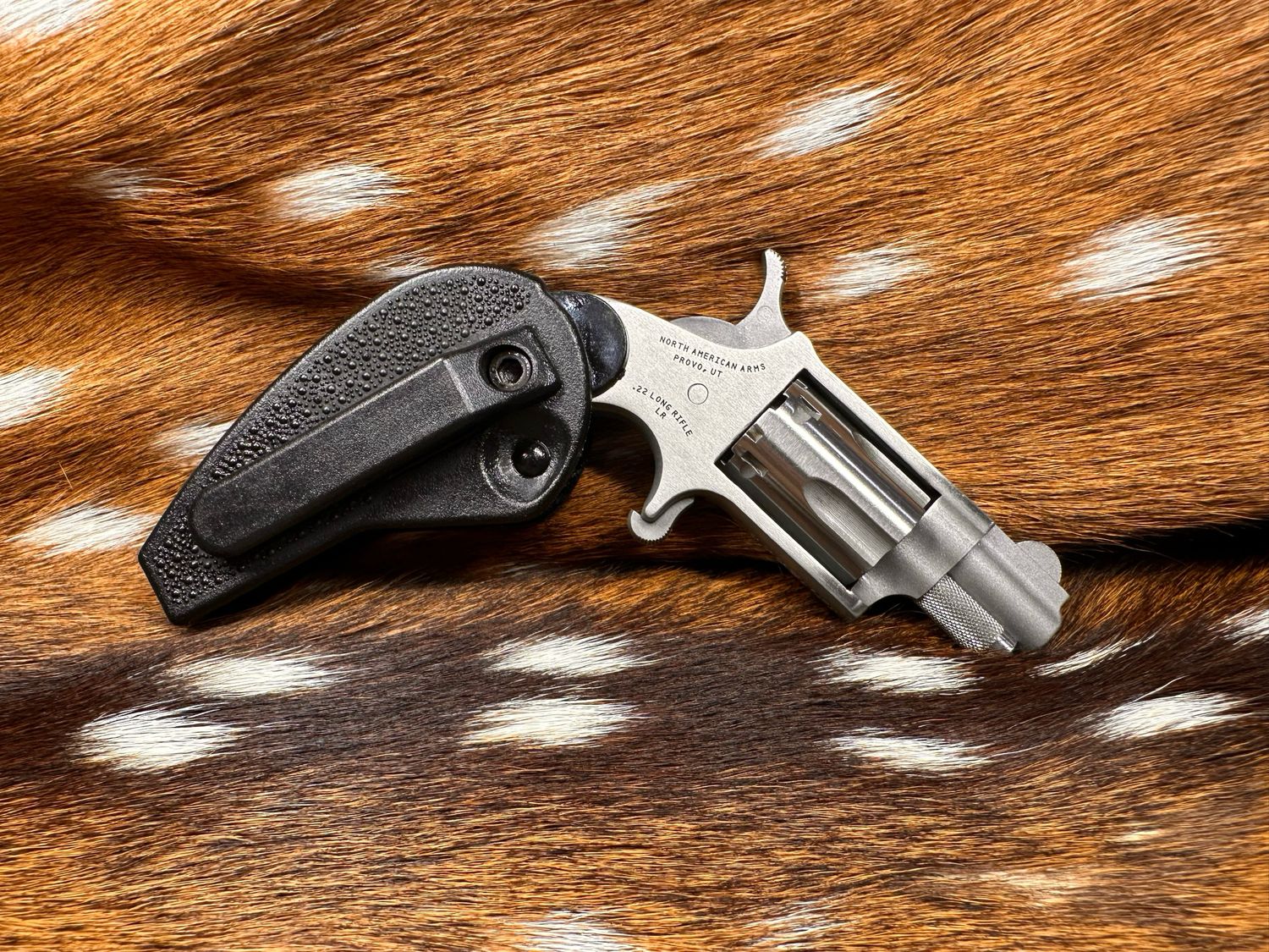 ​North American Arms NAA-22LR-HG Mini-Revolver – .22 LR
