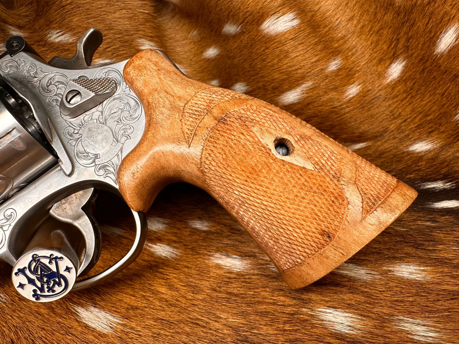 TGW Bear Hug Ropers (N Frame - Round Butt)