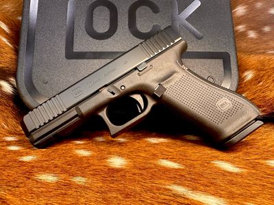 Glock 22 — Gen 5 — .40 S&W — Brand New in Box