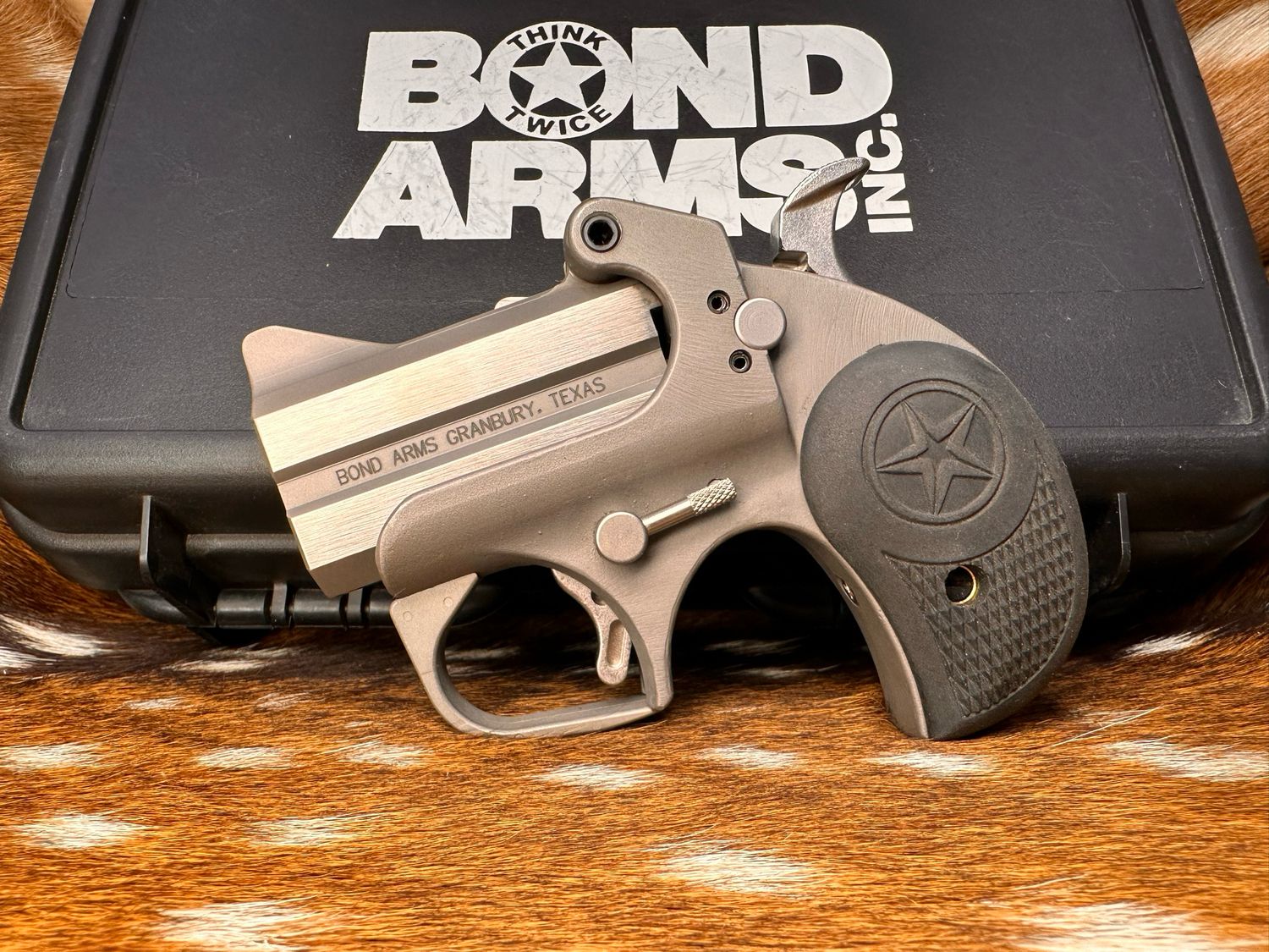 Bond Arms Roughneck – .45 ACP