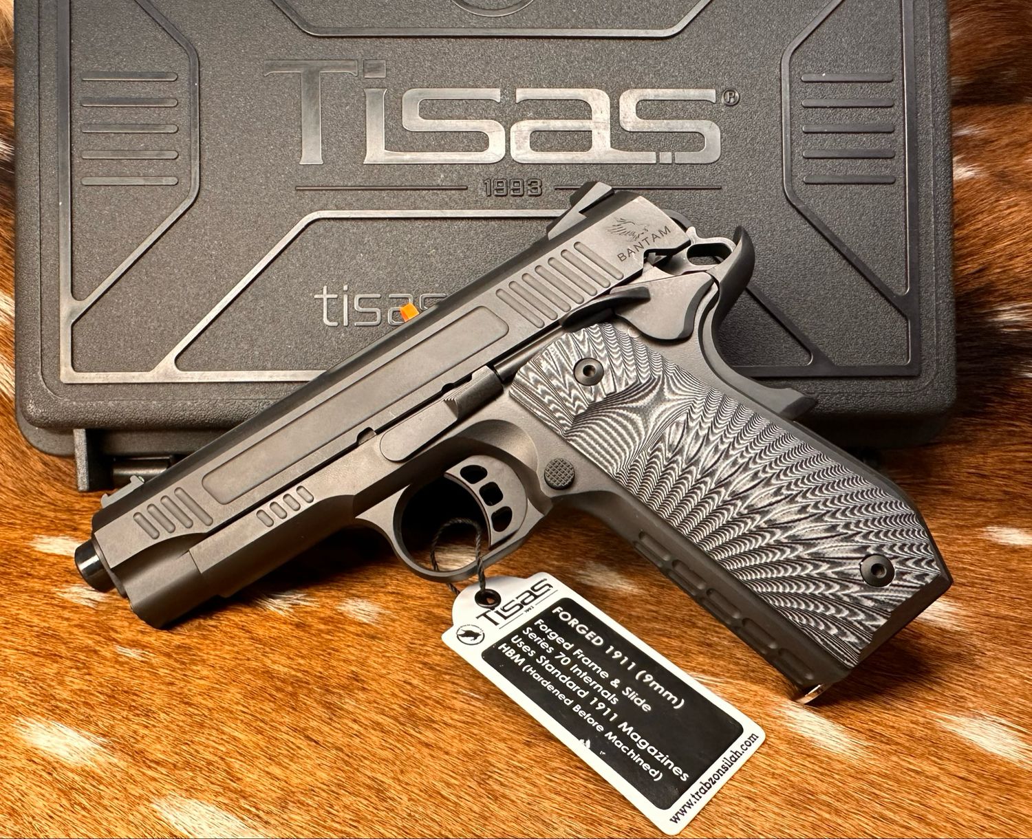 Tisas 1911 Bantam 9 — 9×19 mm — New in Box Tisas 1911 Bantam 9 — 9×19 mm — New in Box