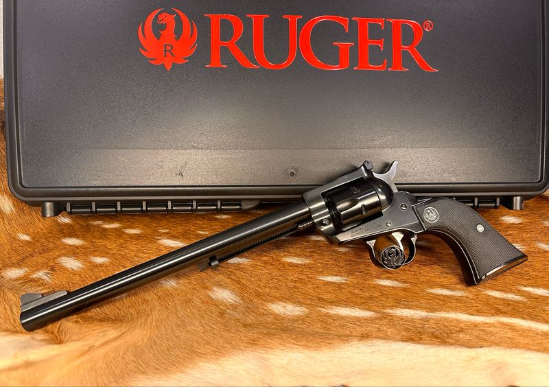 Ruger New Model Single-Six Convertible .22LR/ 22 Win Mag Revolver