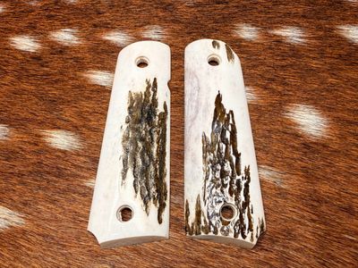 Traditional 1911 Stag Grips Traditional 1911 Stag Grips