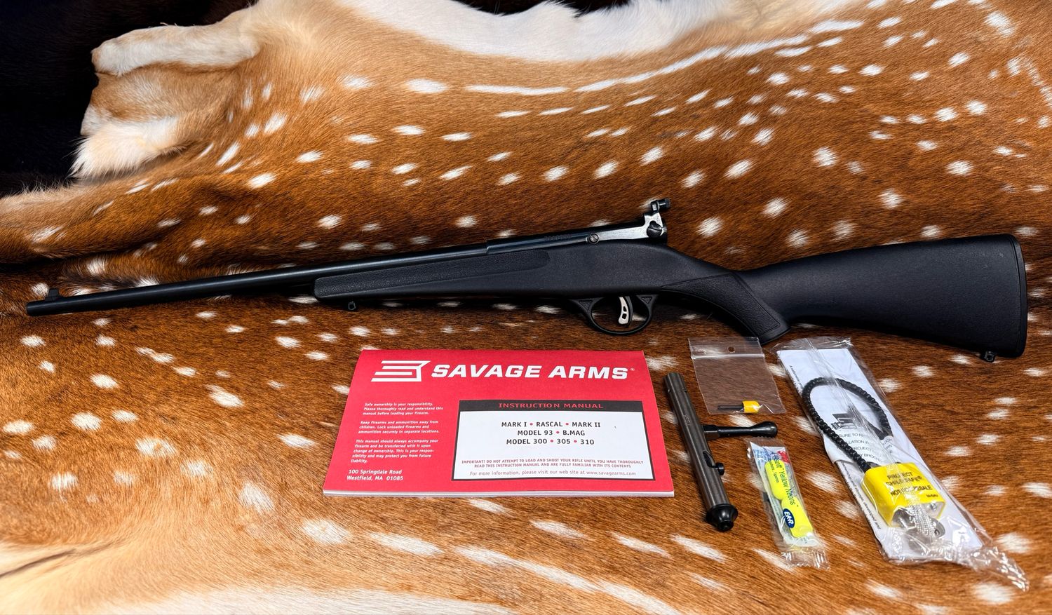 Savage Arms Rascal Youth Rifle .22 LR Black Synthetic — Brand New in Box