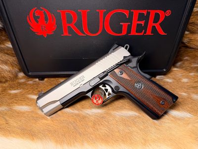 Ruger SR1911 Lightweight Commander .45 ACP – 4.25 Ruger SR1911 Lightweight Commander .45 ACP – 4.25" Barrel – New in Box