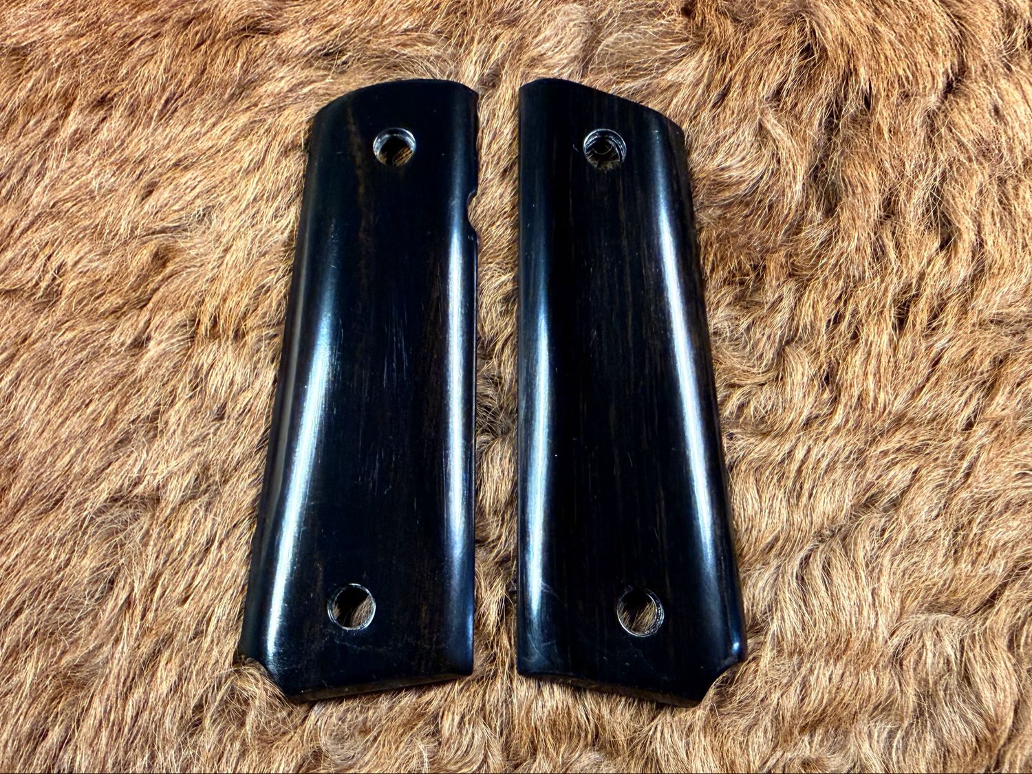 Ebony Wood Grips for Thinline 1911