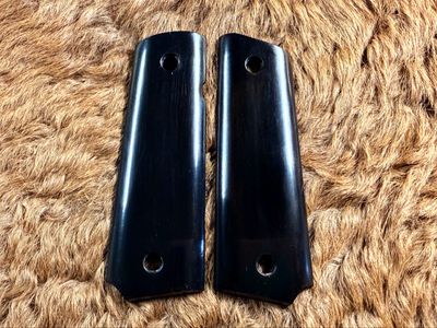 Ebony Wood Grips for Thinline 1911 Ebony Wood Grips for Thinline 1911