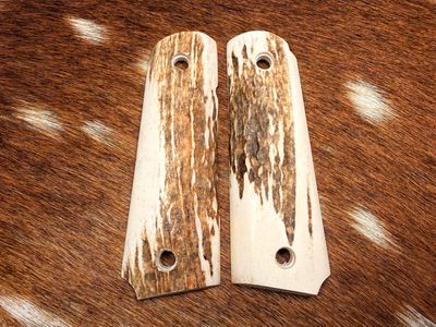 Traditional 1911 Stag Grips