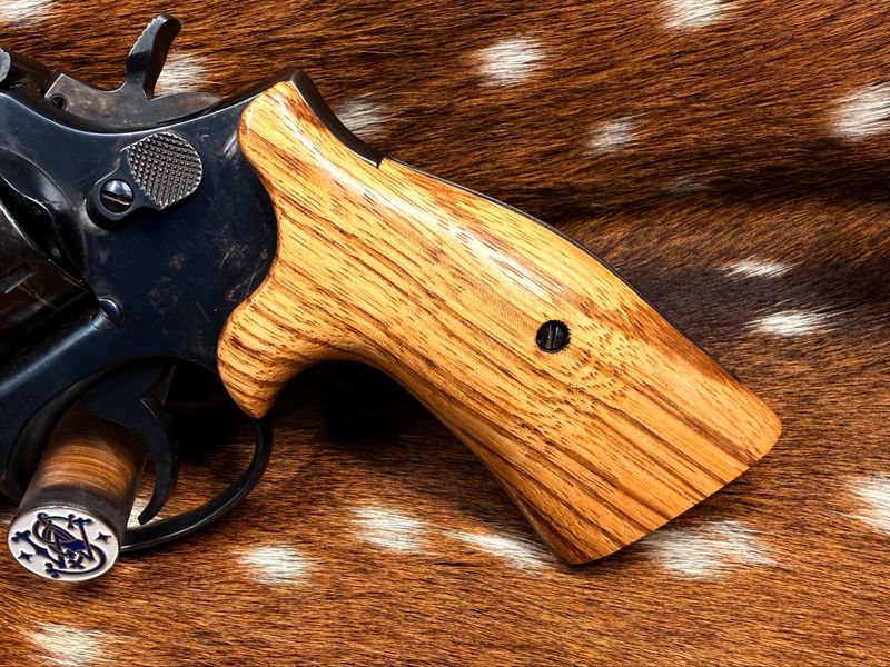 Smith & Wesson High Grade Hand Select Zebra Wood S&W Bear Hug Grips (SQUARE K/L FRAME)