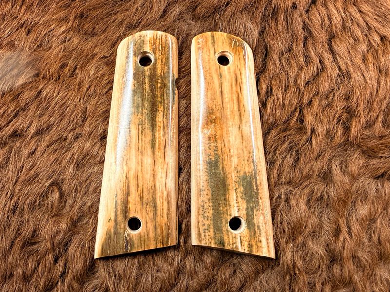 Magwell Mammoth Ivory Grips for 1911
