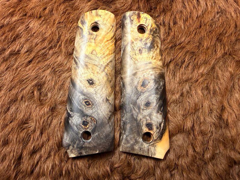 Traditional 1911 High Grade Hand-Select Buckeye Burl Grips