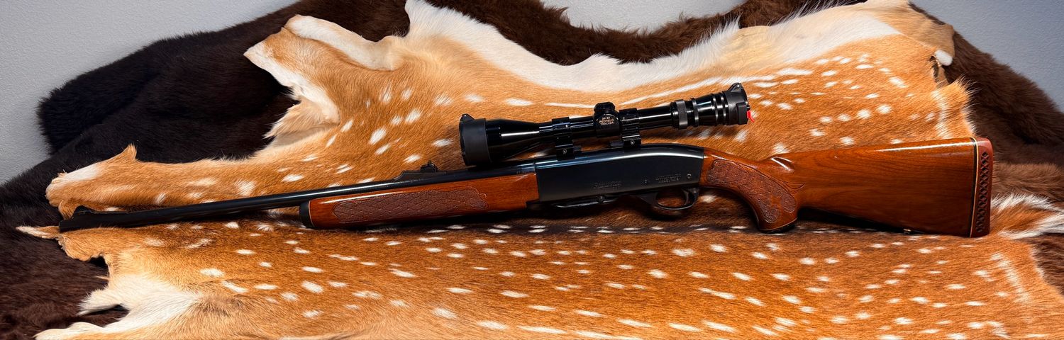 Remington 742 Woodmaster .30-06 Semi-Auto Rifle – Redfield Tracker 3-9× Scope Remington 742 Woodmaster .30-06 Semi-Auto Rifle – Redfield Tracker 3-9× Scope