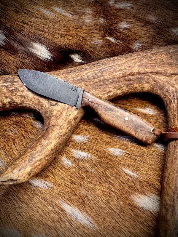 GK Customs Handmade Knife