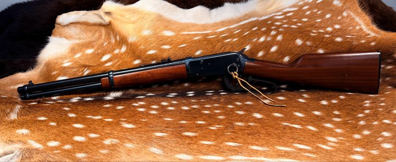 Winchester Model 94AE .44 Rem Mag Lever-Action Rifle