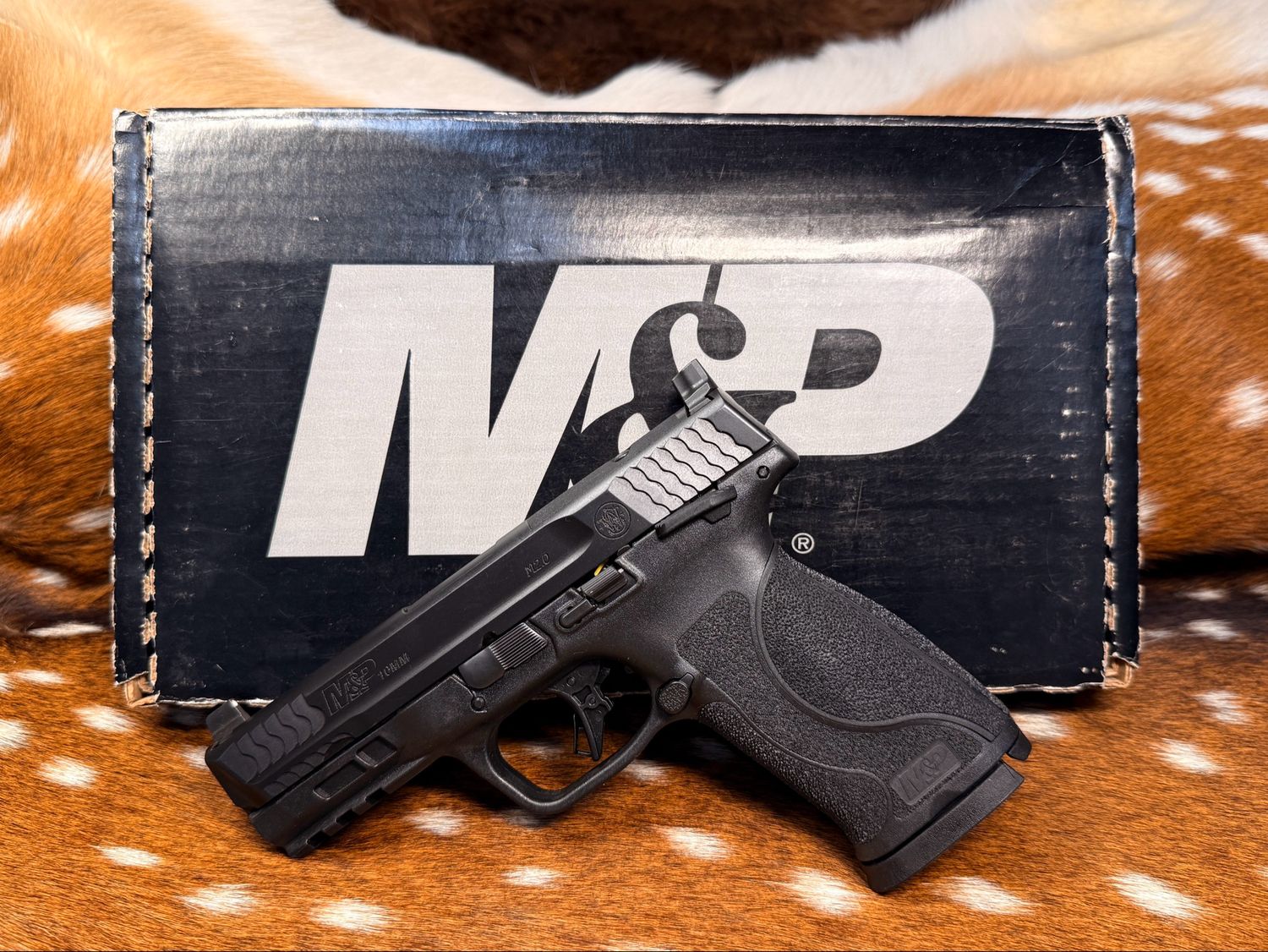Smith & Wesson M&P10mm M2.0 Pistol – Optics Ready Smith & Wesson M&P10mm M2.0 Pistol – Optics Ready