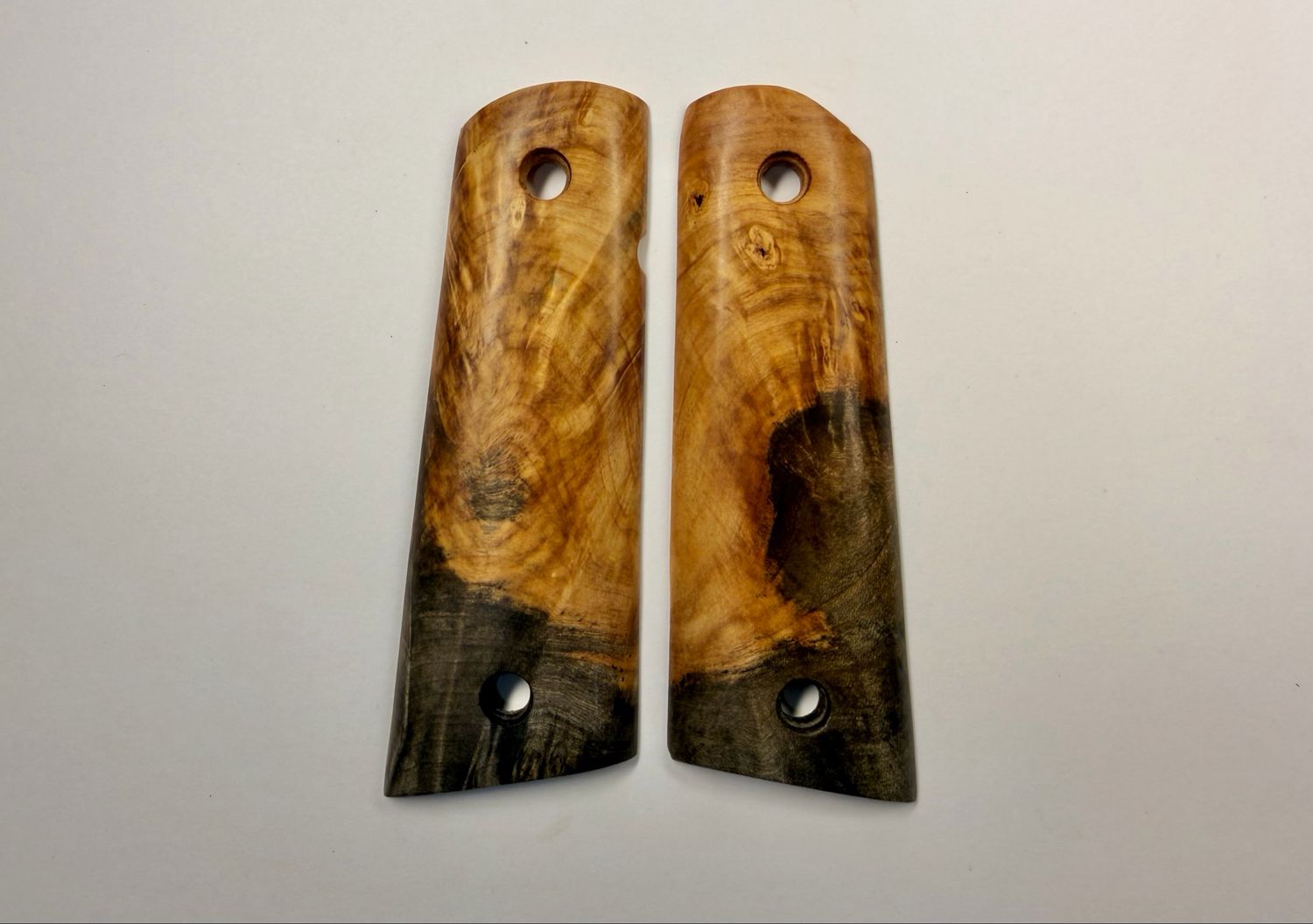Magwell Buckeye Burl Grips for 1911 Magwell Buckeye Burl Grips for 1911