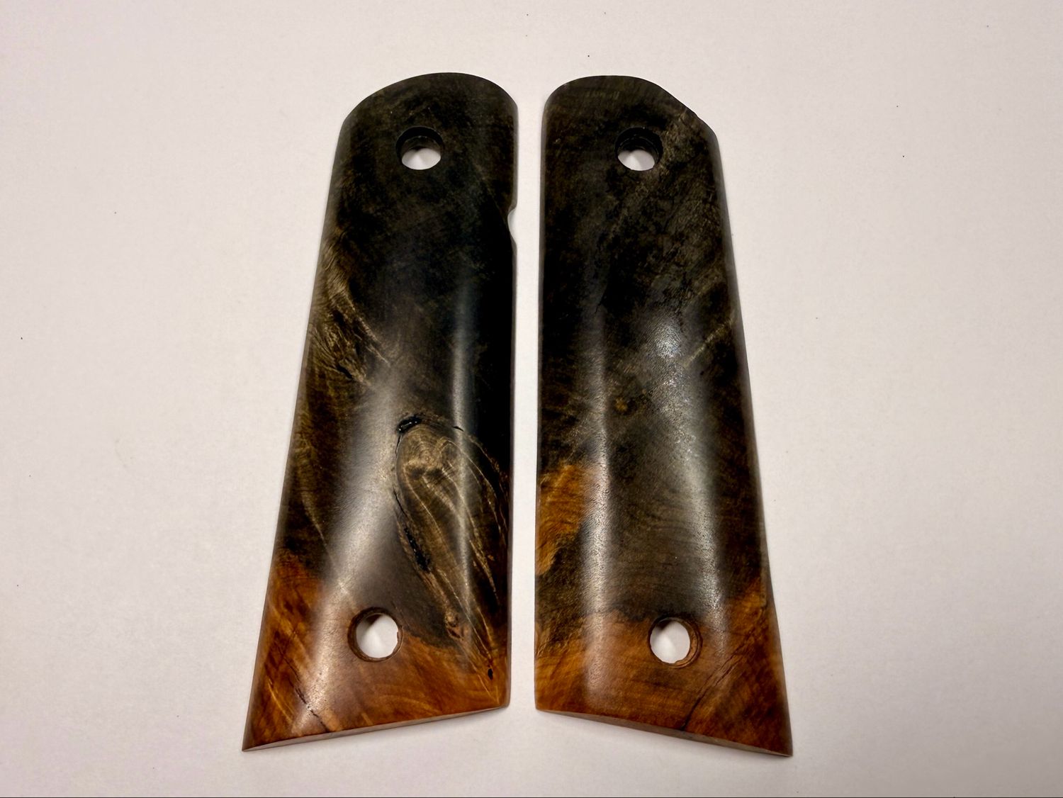 Magwell Buckeye Burl Grips for 1911 Magwell Buckeye Burl Grips for 1911