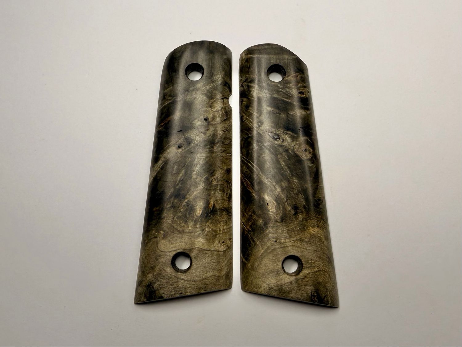 Magwell Buckeye Burl Grips for 1911 Magwell Buckeye Burl Grips for 1911