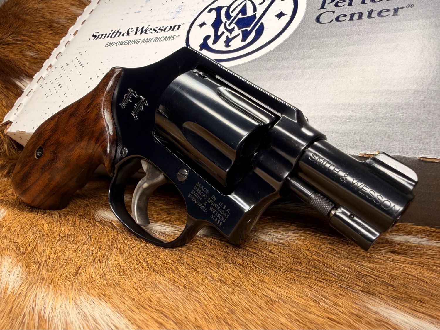 Smith & Wesson Model 36 Field Ethos Tropical – .38 Special