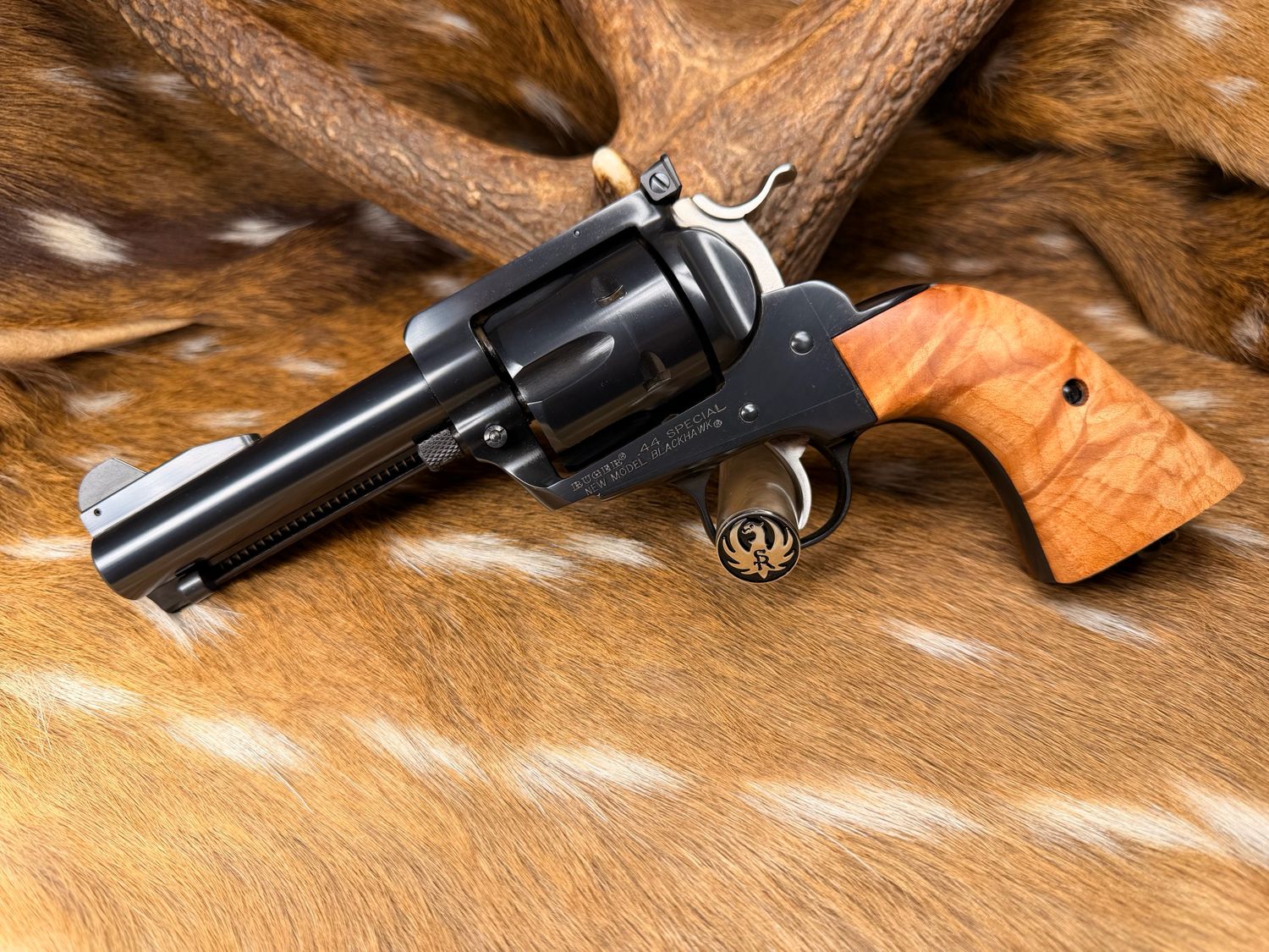 Bowen Classic Arms “Kenai” Conversion – Ruger New Model Flattop Blackhawk .44 Special Bowen Classic Arms “Kenai” Conversion – Ruger New Model Flattop Blackhawk .44 Special