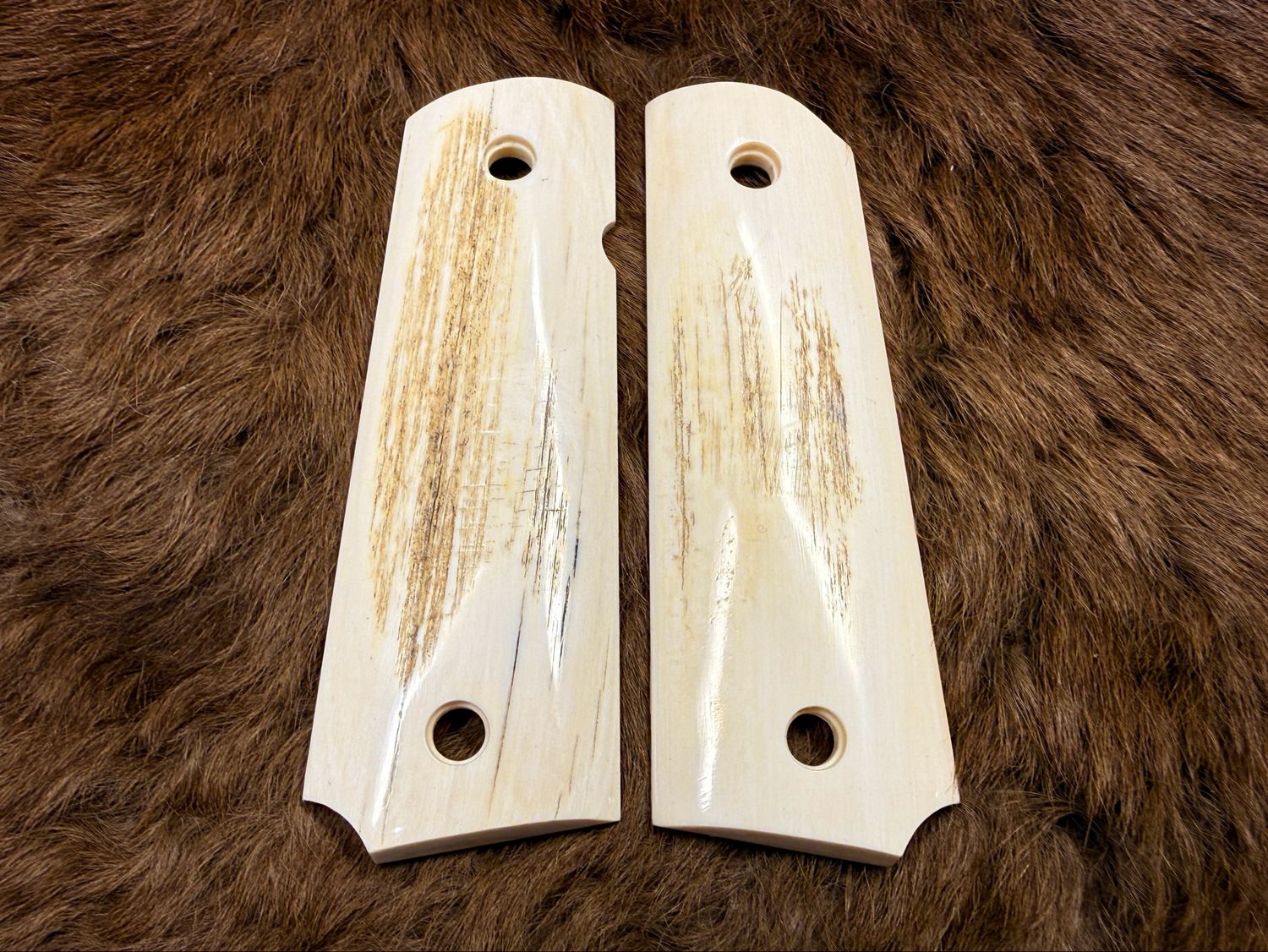 Mammoth Ivory Grips for 1911 Mammoth Ivory Grips for 1911