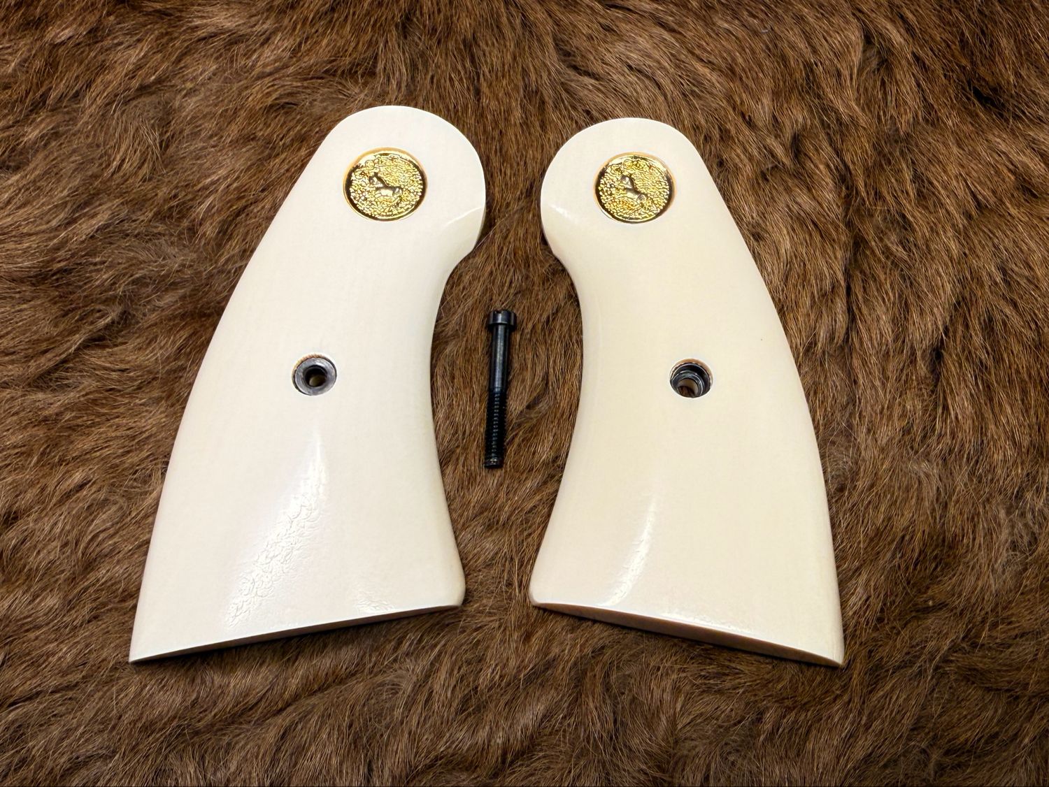 Colt White Ivory Grips for Python Service Model (AVAILABLE TO TEXAS RESIDENTS ONLY) Colt White Ivory Grips for Python Service Model (AVAILABLE TO TEXAS RESIDENTS ONLY)