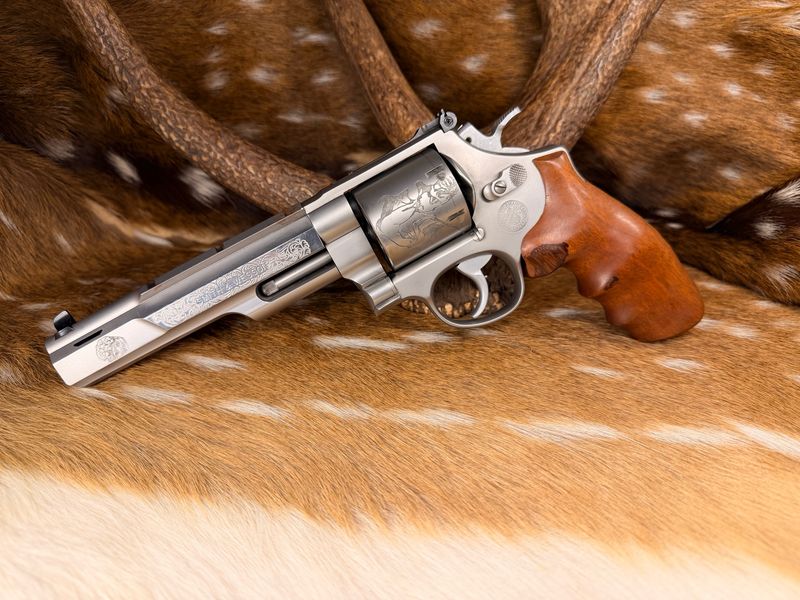 Gary Reeder Custom Smith & Wesson Model 657-3 .41 GNR Gary Reeder Custom Smith & Wesson Model 657-3 .41 GNR