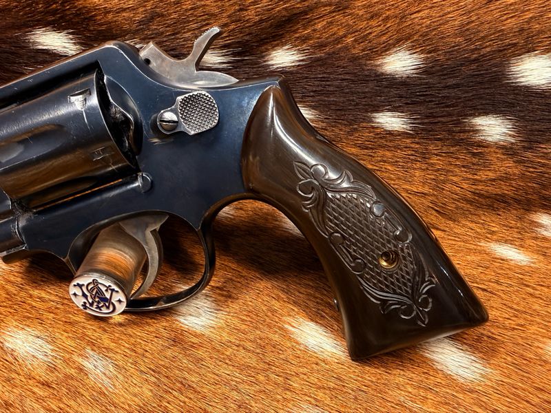 Smith & Wesson Buffalo Horn Grips (K/L SQUARE FRAME) Smith & Wesson Buffalo Horn Grips (K/L SQUARE FRAME)