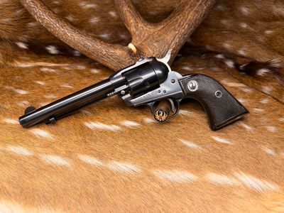 Ruger Old Model 3-Screw Single-Six .22 LR Flat Latch Revolver