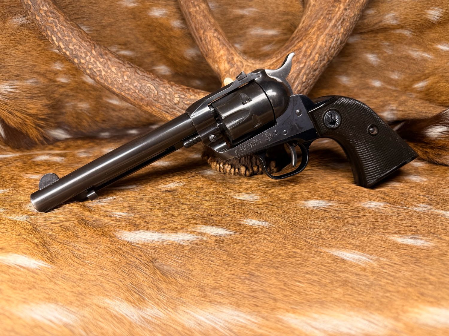 Ruger Old Model 3-Screw Single-Six .22 LR Revolver Ruger Old Model 3-Screw Single-Six .22 LR Revolver