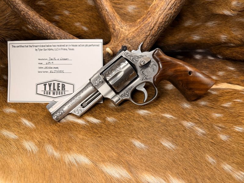 Lipsey's Exclusive Smith & Wesson Model 629-9 4 Lipsey's Exclusive Smith & Wesson Model 629-9 4" .44 Rem Mag Mountain Gun - Engraved with Action Job