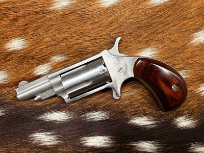 North American Arms Mini .22 Magnum Revolver North American Arms Mini .22 Magnum Revolver