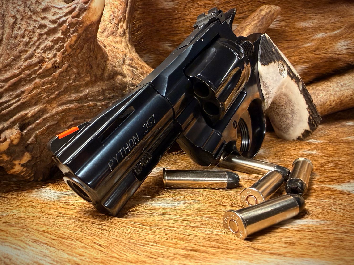 Colt Python .357 Magnum Revolver with TGW Elk Stag Grips with Medallions Colt Python .357 Magnum Revolver with TGW Elk Stag Grips with Medallions