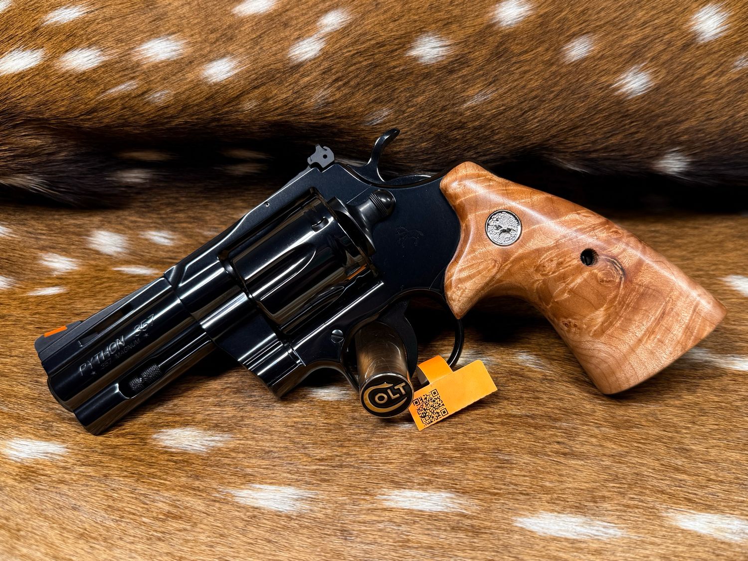 Colt Python .357 Magnum Revolver with TGW Colt Python Bear Hug Maple Grips with Medallions