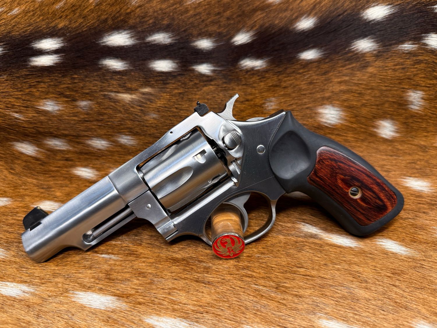 Lipsey's Exclusive Ruger SP101 .327 Federal Magnum 3 Lipsey's Exclusive Ruger SP101 .327 Federal Magnum 3" Revolver