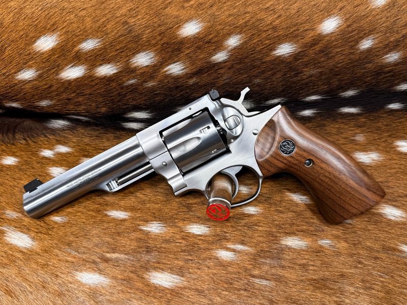 5 5" Lipsey’s Exclusive Ruger GP100 .357 Magnum Revolver