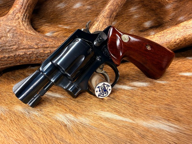 Pre-Lock Smith & Wesson Model 36 Chiefs Special .38 Special – 2 Pre-Lock Smith & Wesson Model 36 Chiefs Special .38 Special – 2" Barrel