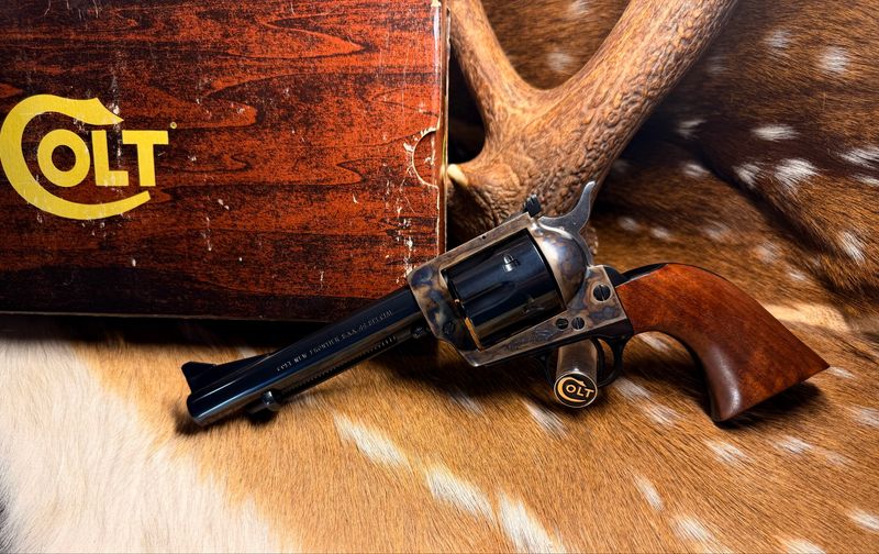Colt New Frontier .44 Special – 5½ Colt New Frontier .44 Special – 5½" Barrel - 3rd Generation with Box