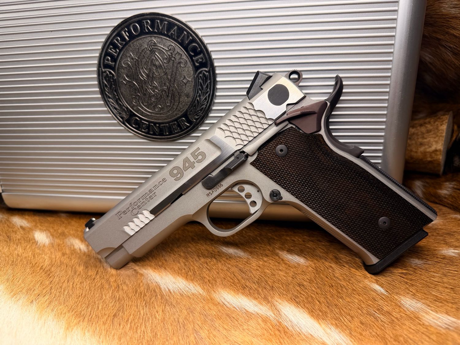 Smith & Wesson Performance Center Model 945 .45 ACP - New in Box Smith & Wesson Performance Center Model 945 .45 ACP - New in Box