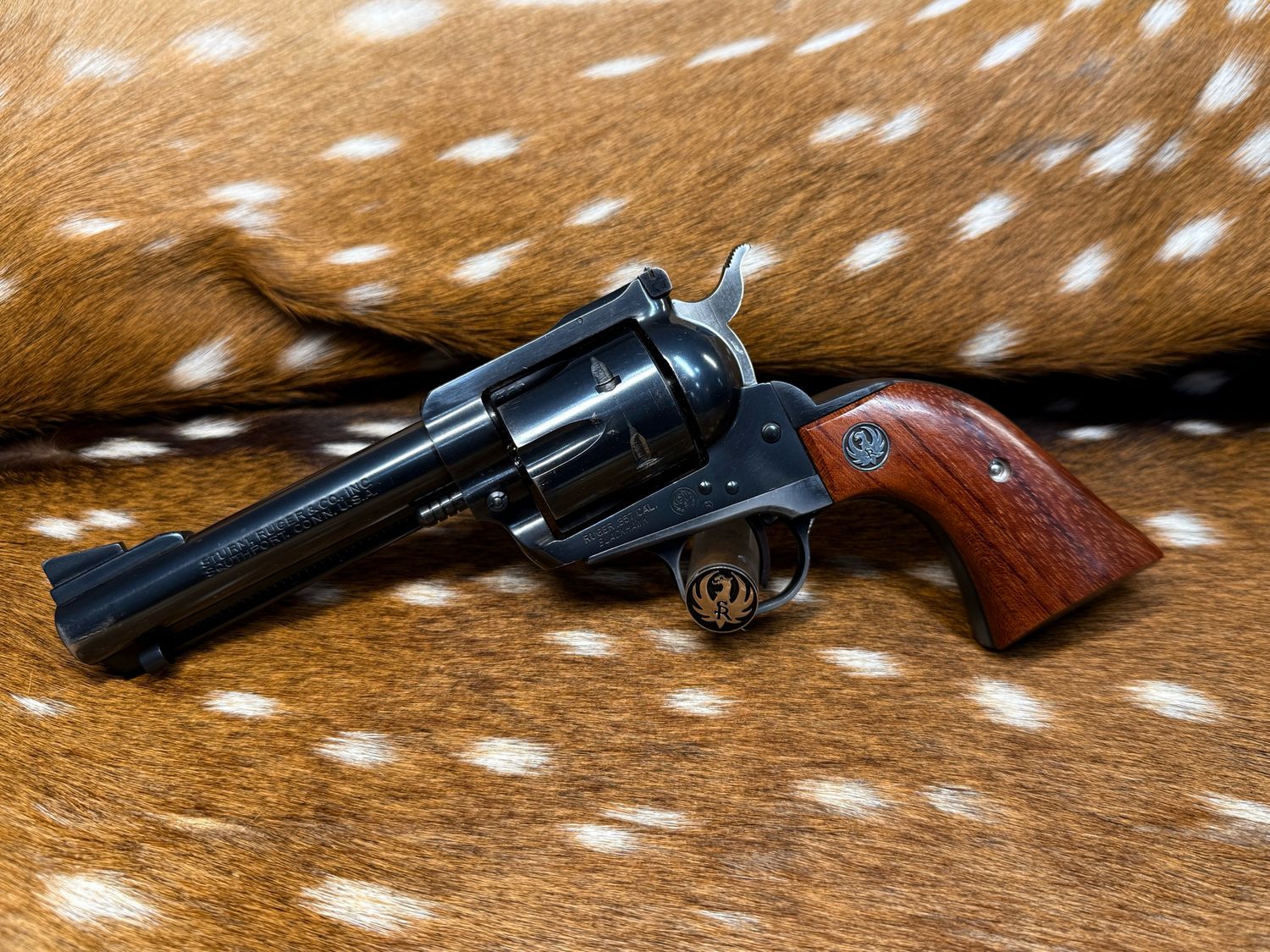 Ruger Old Model 3-Screw Blackhawk .357 Magnum Revolver Ruger Old Model 3-Screw Blackhawk .357 Magnum Revolver