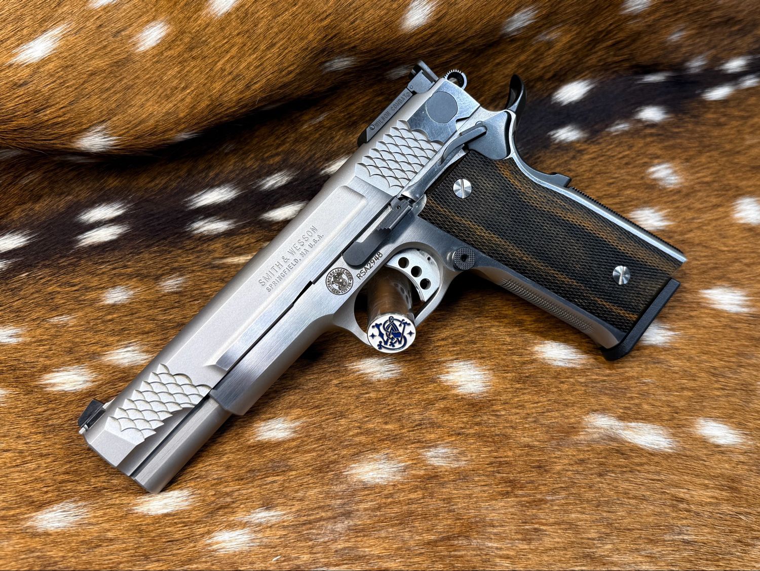 Smith & Wesson Performance Center Model 945-1 .45 ACP – 5"
