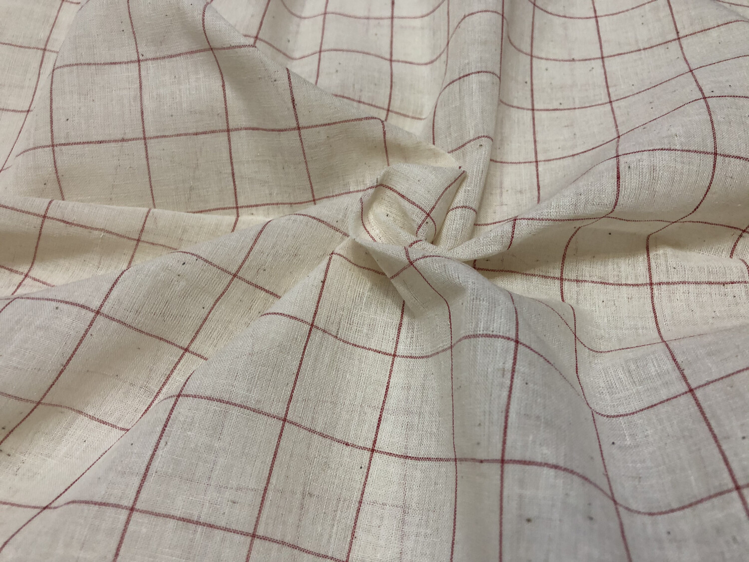 Hand Spun Hand Woven Muslin 
Cotton Fabric