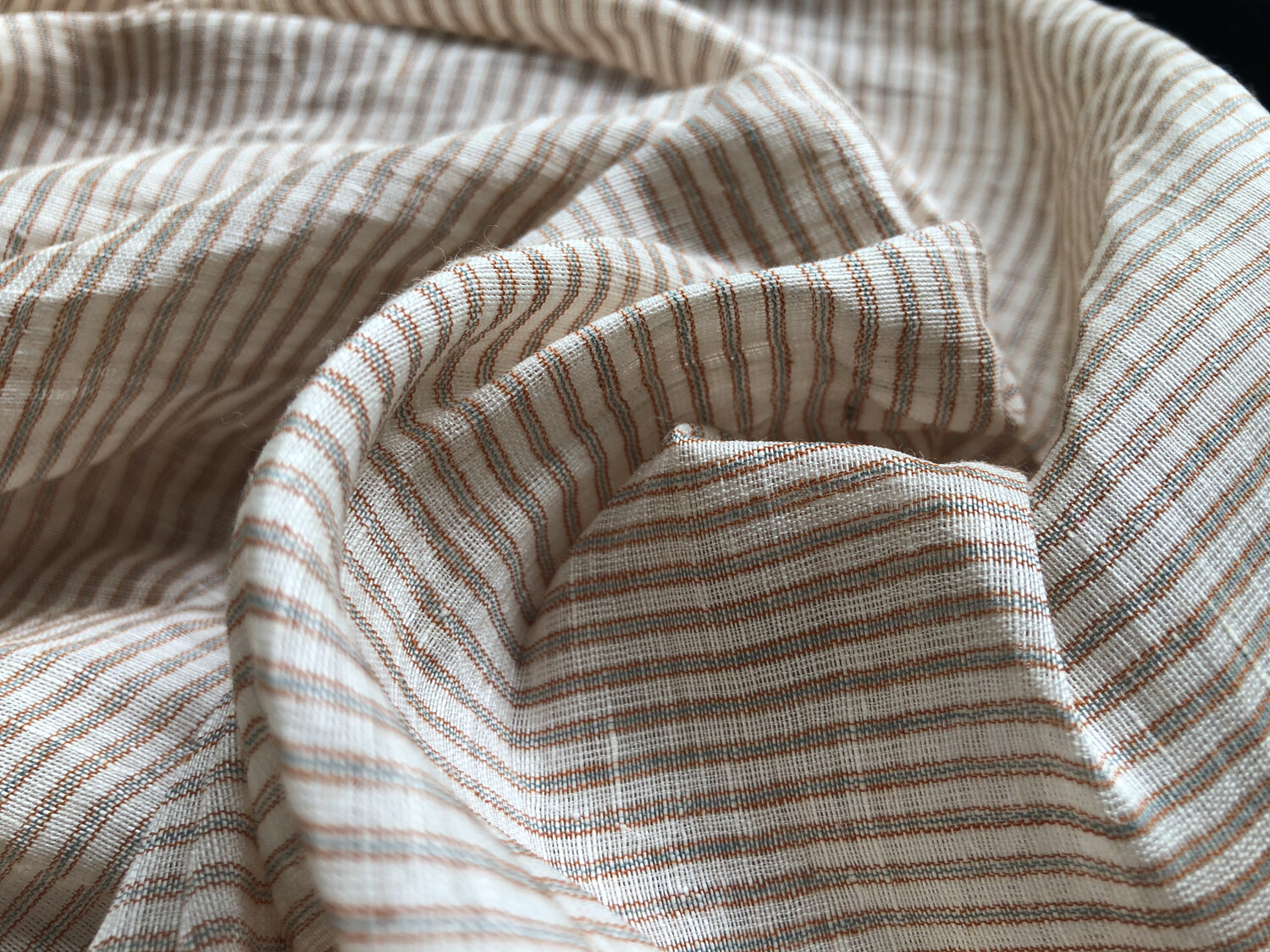 Linen Fabric Hand Spun Hand Woven