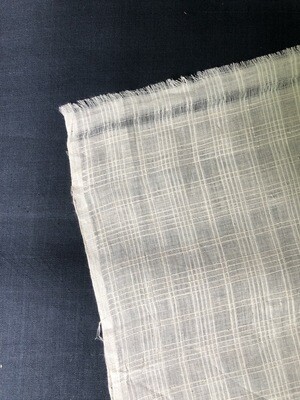 Hand Spun Hand Woven 200 Count Muslin Cotton Design Fabric Hand Spun Hand Woven 200 Count Muslin Cotton Design Fabric