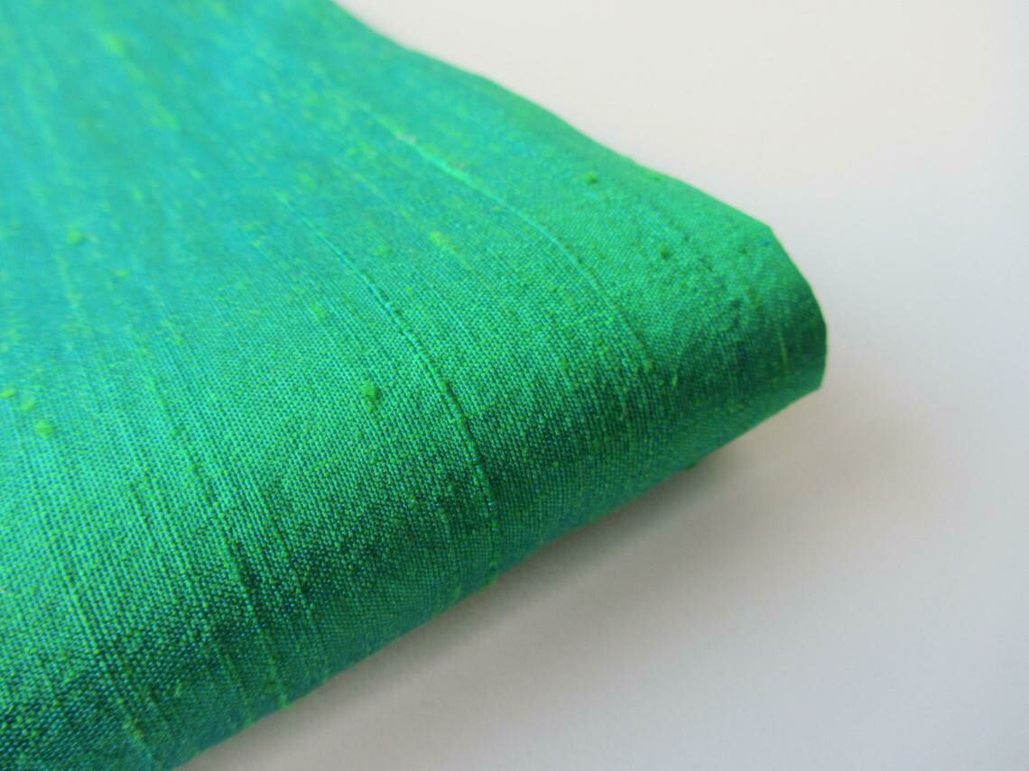 Silk Dupioni Fabric / Raw Silk